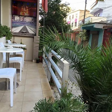 Freddy'S Hotel Hotel