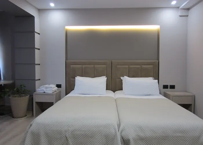 Hotel Freddy's Tirana