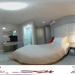 Freddy's 3* Tirana