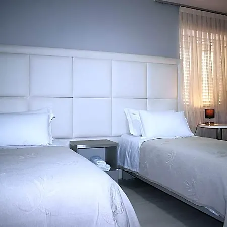 Hotel Freddy's Tirana