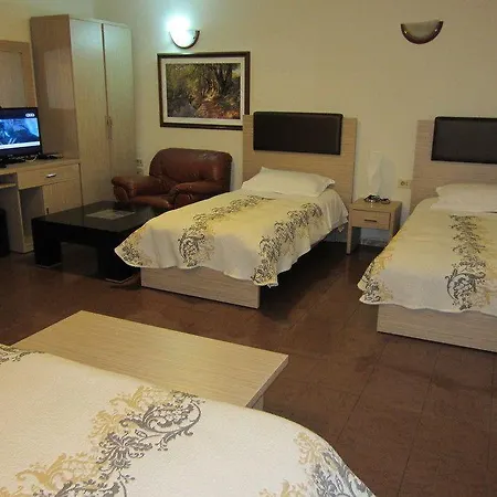 Freddy'S Hotel 3* Tirana