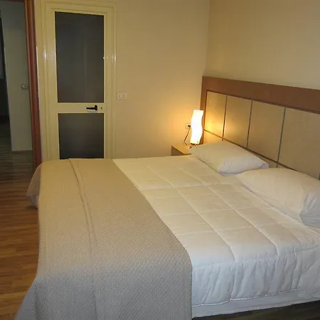 Freddy's 3* Tirana