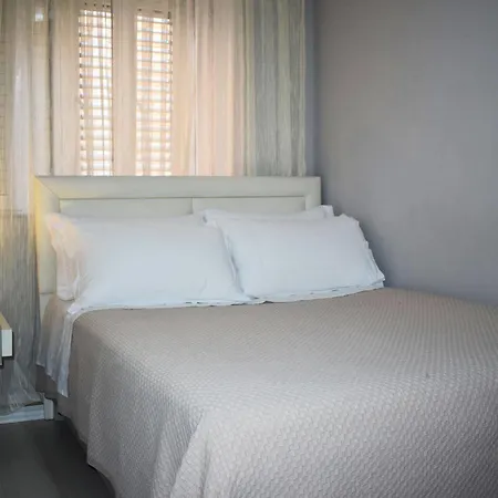 Freddy's Hotel 3*