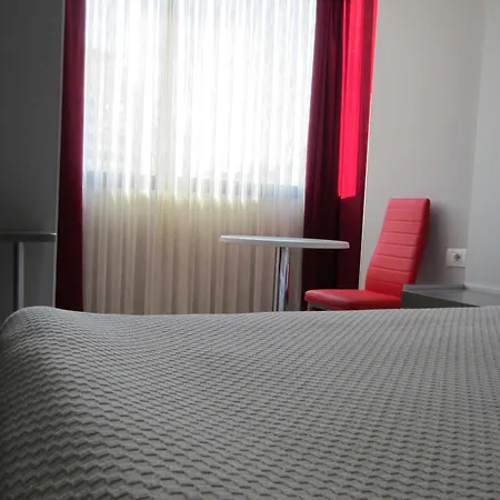 Freddy's 3* Tirana