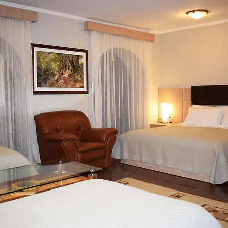 Freddy'S Hotel 3* Tirana