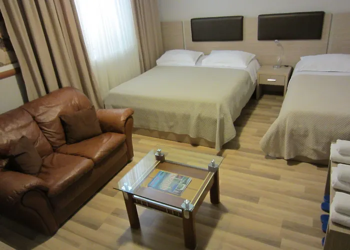 Freddy'S Hotel Hotel 3*