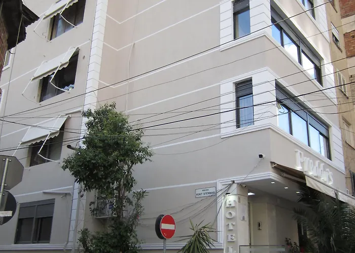 Hotel Freddy's Tirana